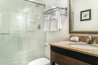 Country Inn & Suites by Radisson, Frederick, MD - 4