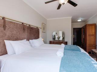 Portland Manor - 3