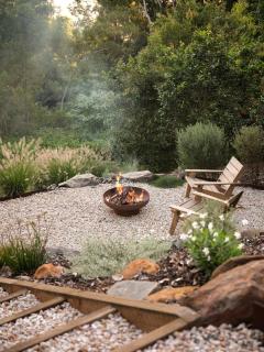 Oak Ridge Cottage - 0