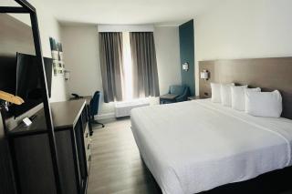 Baymont by Wyndham La Grange KY Southeast - 1