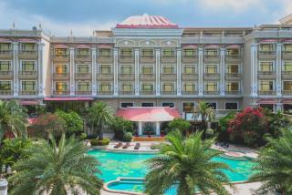 Ramada by Wyndham Sihanoukville Xinhaohui Palace - 0