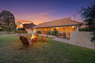 3 Bedroom Coastal Home 5 min to Beach BBQ Firepit Near Hobart - 6
