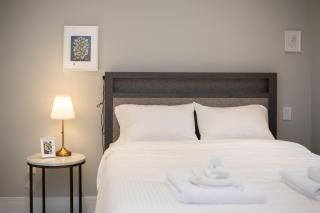 Modern 3BR Suite near UBC & Jericho Beach - 4