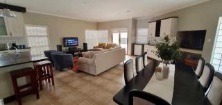 Desert Scape Self Catering - 8