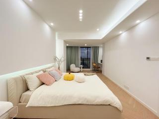 Merit 银亿 Cozy and Spacious Condo in central Huangpu District close to everything - 6