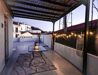 Pylos Senses - Deluxe Central Apartment with Terrace - 9
