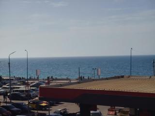 luxurious direct seaview apartment - 8