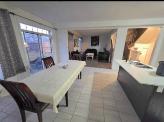 Modern and Peaceful House - 6