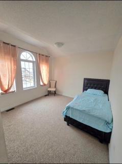 Modern and Peaceful House - 2