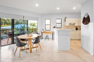 Avenal Noosa Views Pool Walk to Hastings St - 3