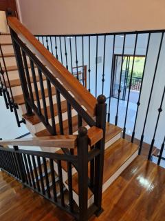 OASIS Victoria Lounge! - 7