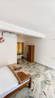 River Woods Villas - 4