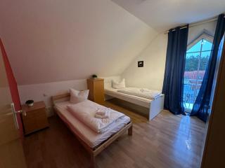 SUNNYHOME Monteurwohnungen und Apartments in Wackerdorf - 6