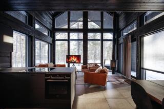 Luxury Aurora Pine Villa by Hilla Villas - 9
