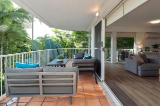 Noosa Hill Oasis - Walk to Beach & Dining - 3