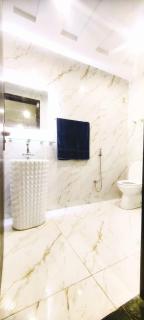 Dawood Apartments Bahria Lahore - 2