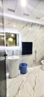 Dawood Apartments Bahria Lahore - 1