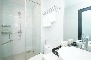 Mellow Train Street Hanoi - 6