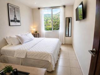 Apartamento Piscina Rooftop Hab dobles Vista Tower Esacalón - 9