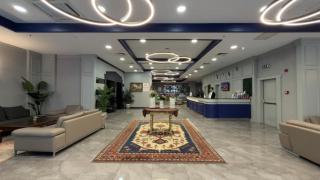 The Golden Park Hotel - 4