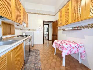 A47 Ancona, quadrilocale in pieno centro - 3