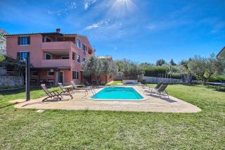 Faszinierendes Apartment nur 490 Meter zum Strand mit Meerblick, Pool, Spielplatz - 7