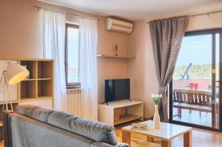 Faszinierendes Apartment nur 490 Meter zum Strand mit Meerblick, Pool, Spielplatz - 4