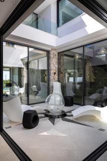 Moonlight Villas Calypso - Sleek Coastal Living by etouri - 3
