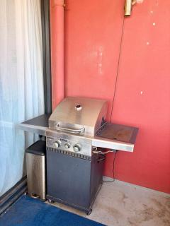 Two bedroom apartment on rouse - 6