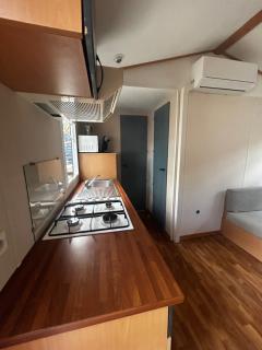 Petit coin de paradis avec spa privatif et piscine et accessoires rivière - 8