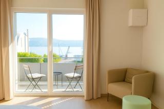 your home at lake zurich - 5