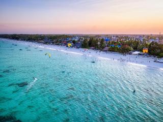 Luxury Oceanfront Boutique Stay in Paje Zanzibar with Private Terrace & Beach Access - 1