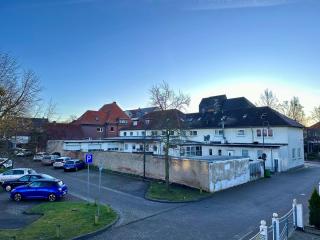 4-Bett Apartment im Zentrum - Nähe Restaurant & Waschsalon - WLAN, Parkplatz, Bad & mehr - 1