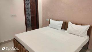 Hotel O Orca Tilak Nagar - 8