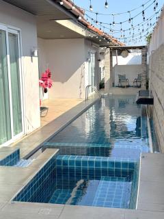 Elysium Pool Villa Pattaya - 2