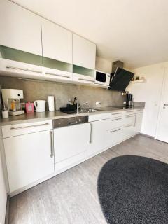 Family & Work Apartment - 2