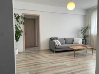 Parliament House in the City Center - 0