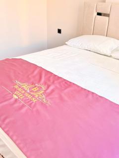 Black House Otel - 2