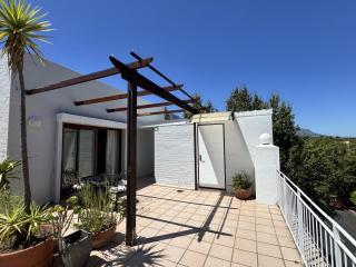 Winelands Penthouse - 2