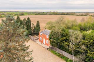The Cottage at Tuffon Hall - 0