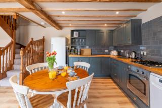 The Cottage at Tuffon Hall - 8