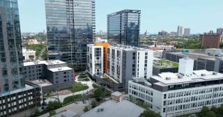 4BR Modern Urban Escape Walk to Zoo Lakefront & Red Line - 5