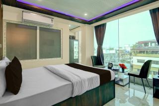 Super Townhouse Madhyamgram Chowmatha Bus Terminal Kolkata Formerly Star Guest House - 1
