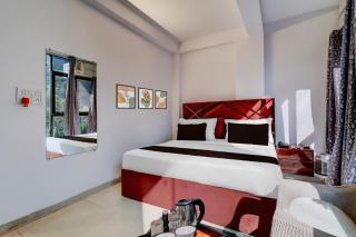 Super Collection O Sector 7 Dwarka Formerly Aakarshan Residency - 7