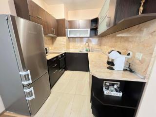 Konstantin & Elena Comfort Stay - 9