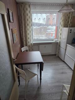 Sunny Apartment near the Park - 6