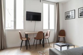 TheBlueStay 350 - Stunning Apt in République - 5