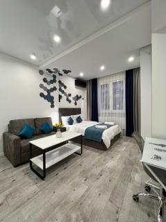 Central Inn Apartments on Koghbatsi 1 - 6