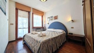 Hostdomus - Violet Apartment - 7