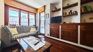 Hostdomus - Violet Apartment - 1